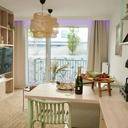 Castle - Queen أوشفينجم