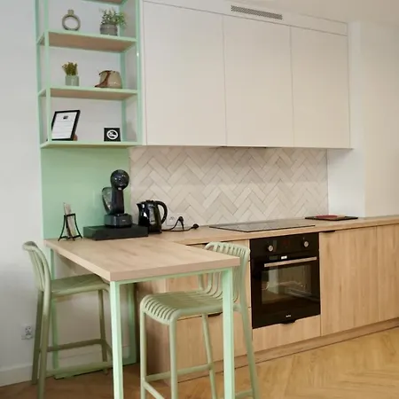 Castle - Queen Apartment *