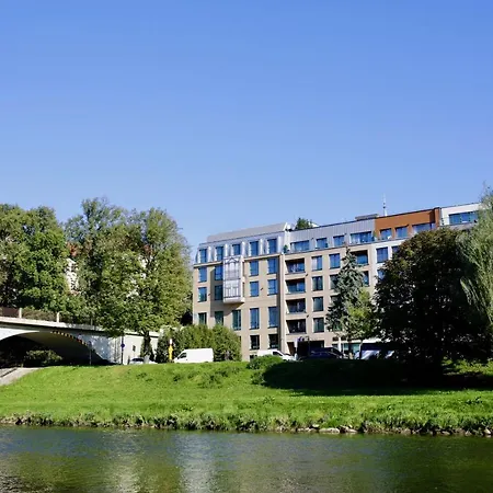 Castle - Queen Apartment