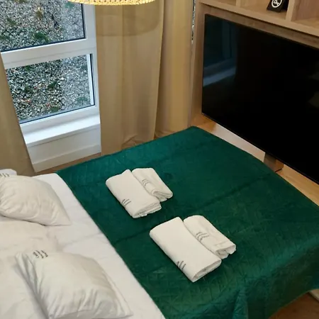 Castle - Queen Apartment