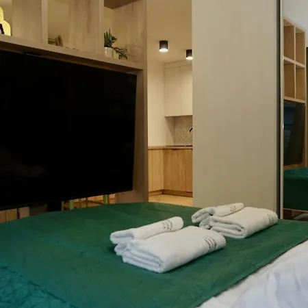 Apartment Castle - Queen